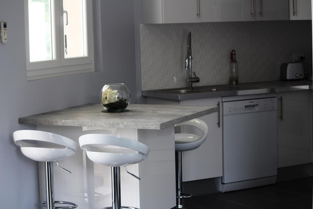 L'Ensoleillee Appartement Maison Prive קאן חדר תמונה